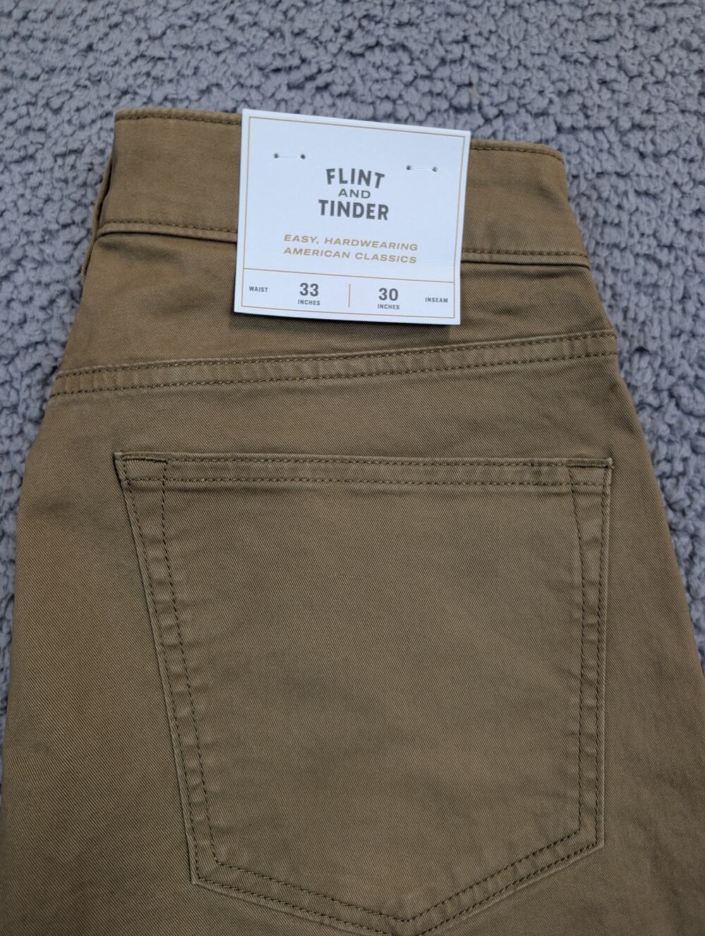 NWT Flint and Tinder Chinos Men's Size 33x30 Khaki Tapered Fit (1252)